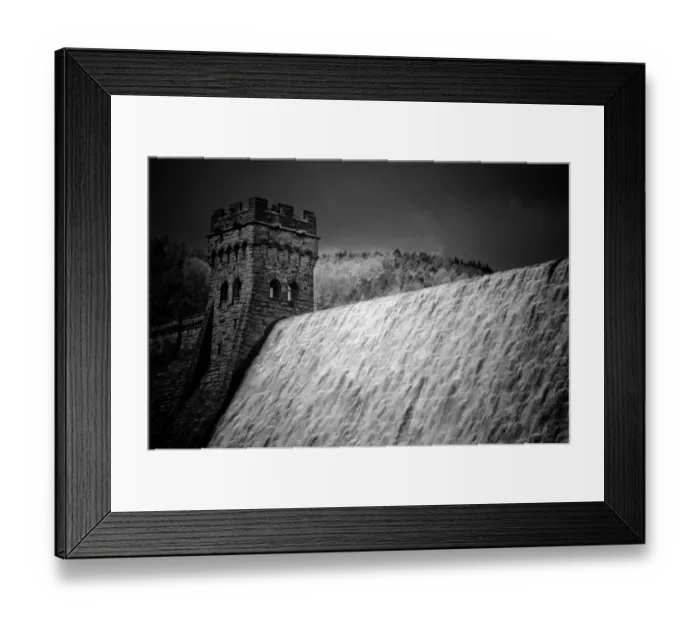 Framed Print : West tower of Derwent dam Framed Print : West tower of Derwent dam