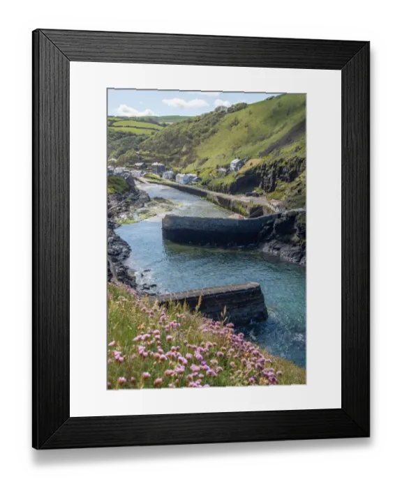 Framed Print : Boscastle Harbour, Cornwall Framed Print : Boscastle Harbour, Cornwall