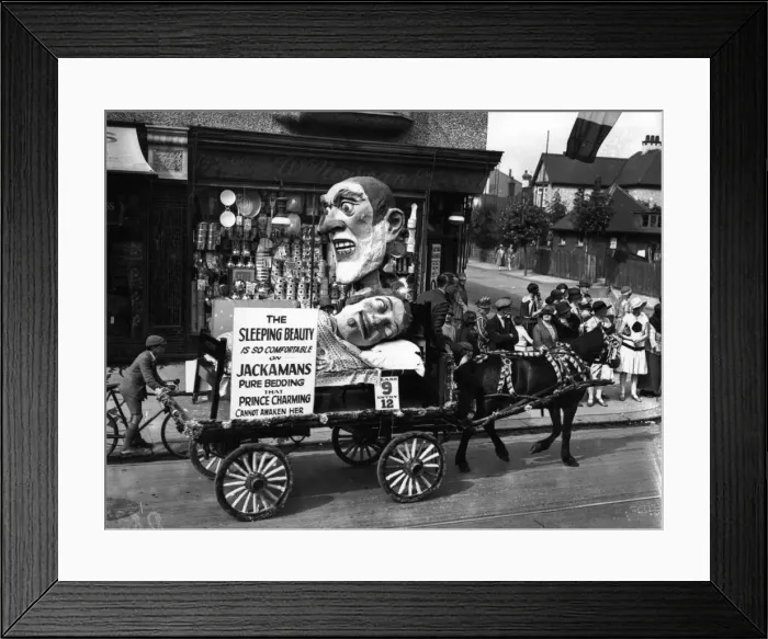 Framed Print : Big Heads. 1927: Giant models in a procession at Southend Carnival advertising Framed Print : Big Heads. 1927: Giant models in a procession at Southend Carnival advertising