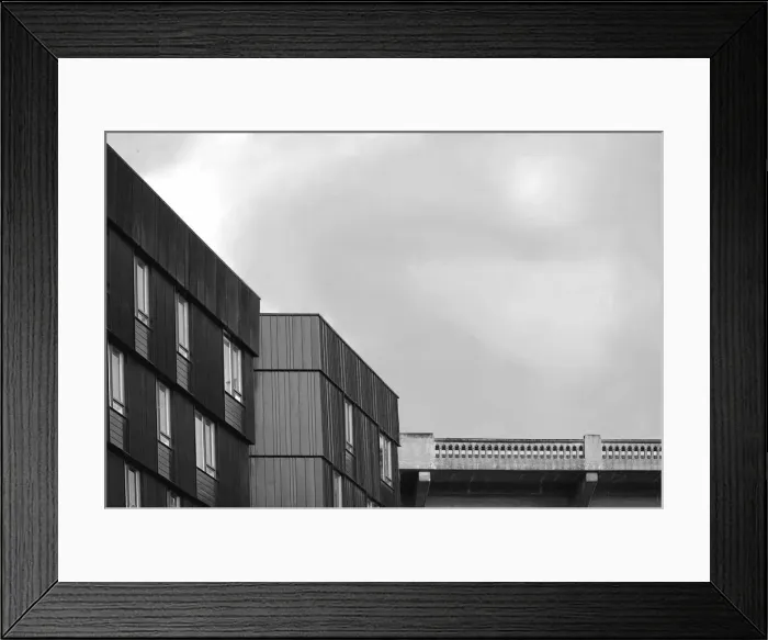 Framed Print : Ponte Tenebris