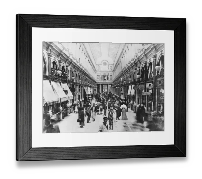 Framed Print : Galerie Saint-Hubert Framed Print : Galerie Saint-Hubert