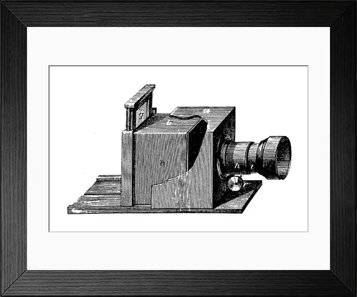 Framed Print : Antique illustration, physics principles and experiments, optics: Camera obscura Framed Print : Antique illustration, physics principles and experiments, optics: Camera obscura