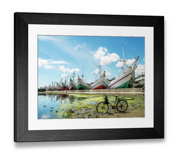 Framed Print : Full length of the Phinisi Ships docking at Sunda Kelapa Harbor in the morning Framed Print : Full length of the Phinisi Ships docking at Sunda Kelapa Harbor in the morning