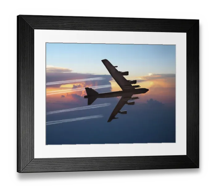 Framed Print : A USAF B-52H Stratofortress carrying AGM-86 Air Launched Cruise Missiles (ALCM) Framed Print : A USAF B-52H Stratofortress carrying AGM-86 Air Launched Cruise Missiles (ALCM)