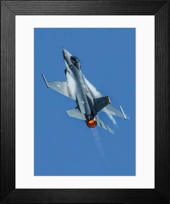 Framed Print : A USAF Lockheed Martin F-16C Viper going vertical in afterburner Framed Print : A USAF Lockheed Martin F-16C Viper going vertical in afterburner