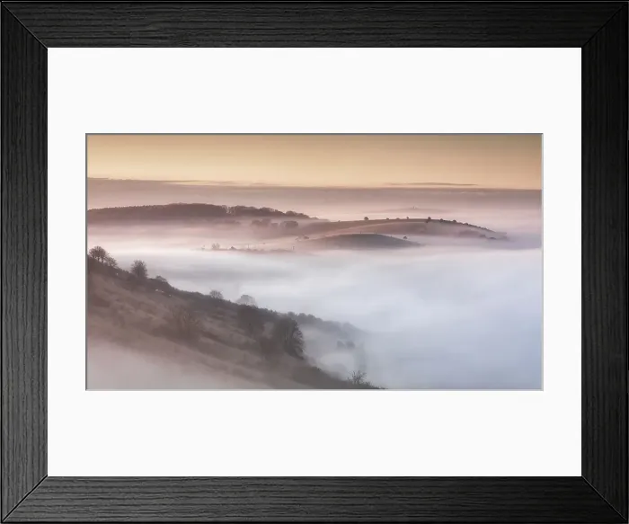 Framed Print : Ivinghoe Landscape View Framed Print : Ivinghoe Landscape View