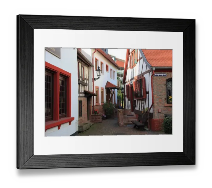 Framed Print : Scene from the old town, Barbarossa town of Gelnhausen, Main-Kinzig district, Hesse, Germany Framed Print : Scene from the old town, Barbarossa town of Gelnhausen, Main-Kinzig district, Hesse, Germany