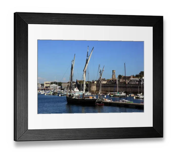 Framed Print : At the harbour of Concarneau, part of the city wall of the Ville close, Brittany, France Framed Print : At the harbour of Concarneau, part of the city wall of the Ville close, Brittany, France