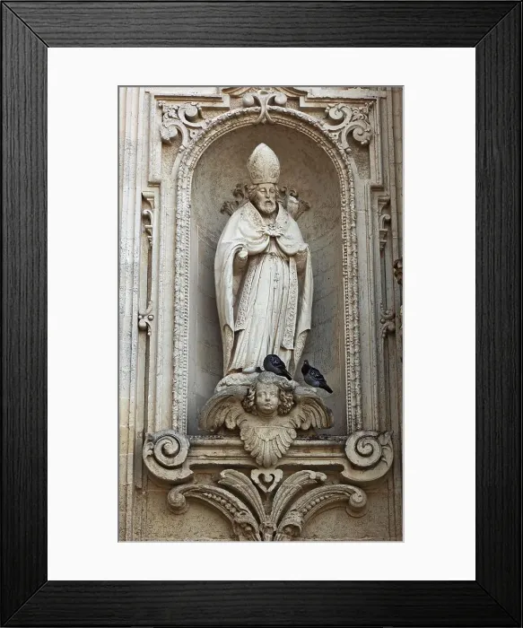 Framed Print : Detail on the facade, cattedrale metropolitana di Santa Maria Assunta, Cathedral of Lecce, Apulia, Italy Framed Print : Detail on the facade, cattedrale metropolitana di Santa Maria Assunta, Cathedral of Lecce, Apulia, Italy
