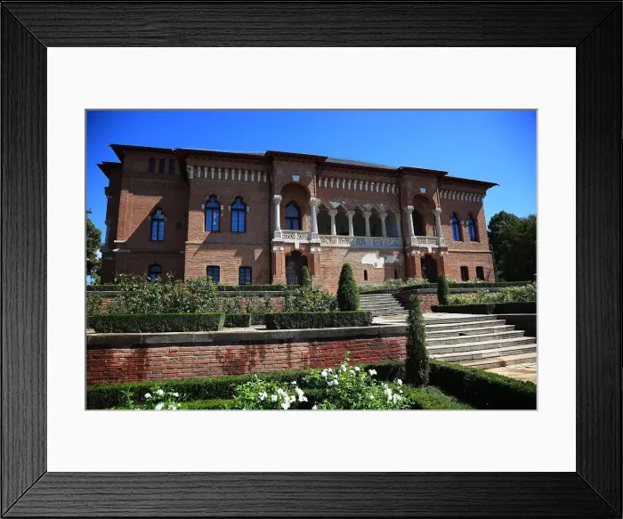 Framed Print : The Brancoveanu-style Mogosoaia Palace, Bucharest, Romania Framed Print : The Brancoveanu-style Mogosoaia Palace, Bucharest, Romania