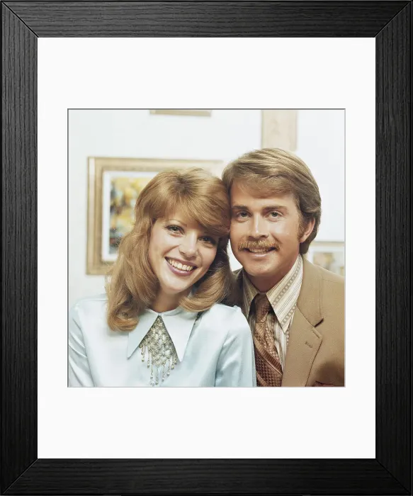 Framed Print : Couple smiling, portrait Framed Print : Couple smiling, portrait