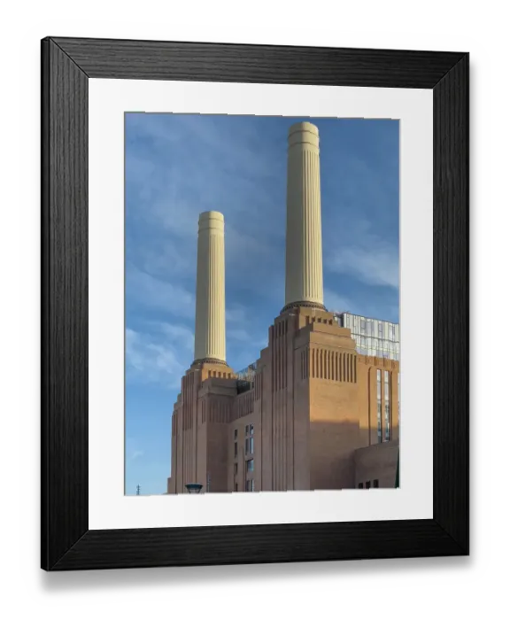 Framed Print : Iconic Art Deco Battersea Power Station Framed Print : Iconic Art Deco Battersea Power Station