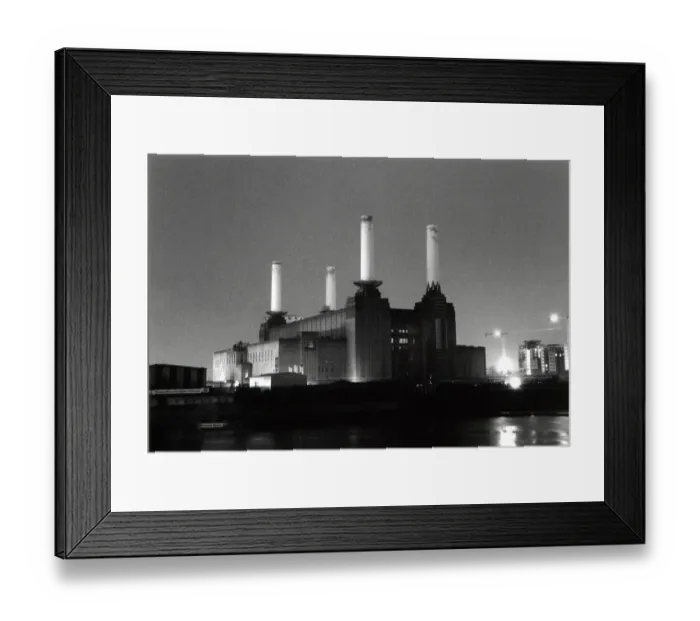 Framed Print : Battersea power station at night before the renovation Framed Print : Battersea power station at night before the renovation
