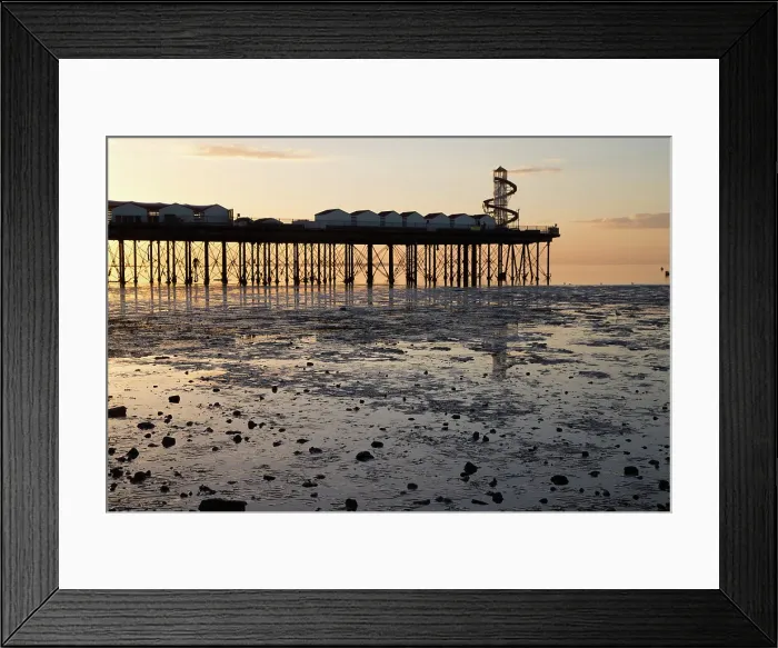 Framed Print : Herne Bay Pier, Kent Framed Print : Herne Bay Pier, Kent