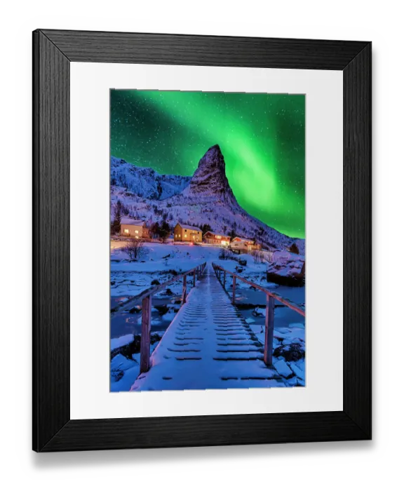 Framed Print : Reine Aurora borealis Northern Lights Winter Norway Lofoten