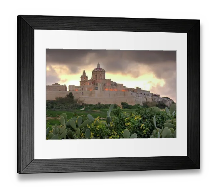 Framed Print : Mdina, the silent city at sunset Framed Print : Mdina, the silent city at sunset