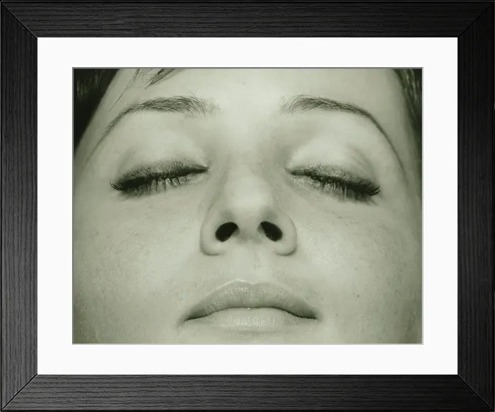 Framed Print : Young woman posing, close-up of face, (B&W) Framed Print : Young woman posing, close-up of face, (B&W)