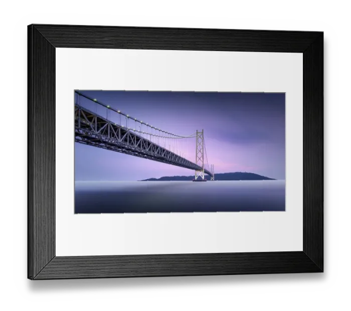 Framed Print : Long exposure of a colourful dusk at the illuminated Akashi Kaikyo Bridge, the longest suspension bridge in the world, in Kobe, Japan, Asia