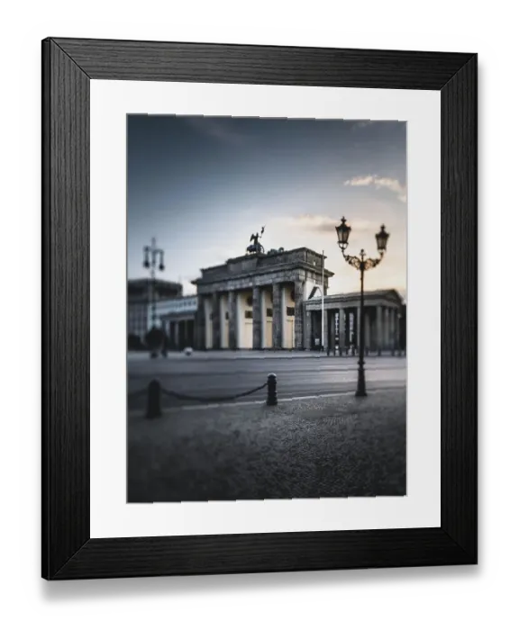 Framed Print : Brandenburg Gate, Berlin, Germany Framed Print : Brandenburg Gate, Berlin, Germany