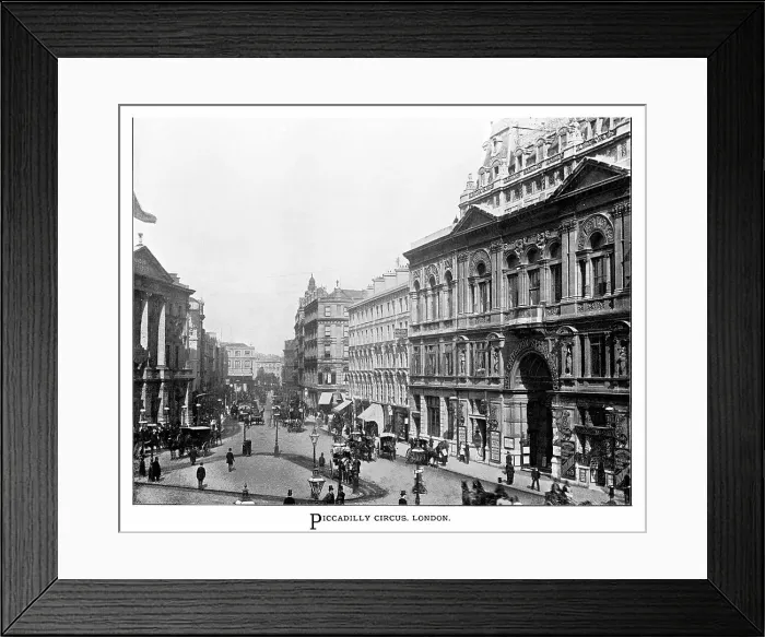 Framed Print : Old illustration of Piccadilly Circus, London, England Framed Print : Old illustration of Piccadilly Circus, London, England
