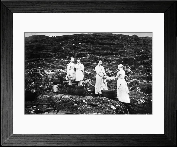 Framed Print : Outdoor Wash