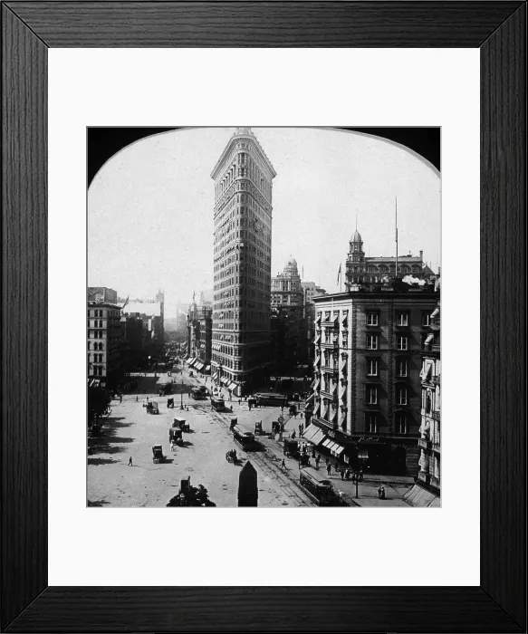 Framed Print : Flatiron Building Framed Print : Flatiron Building