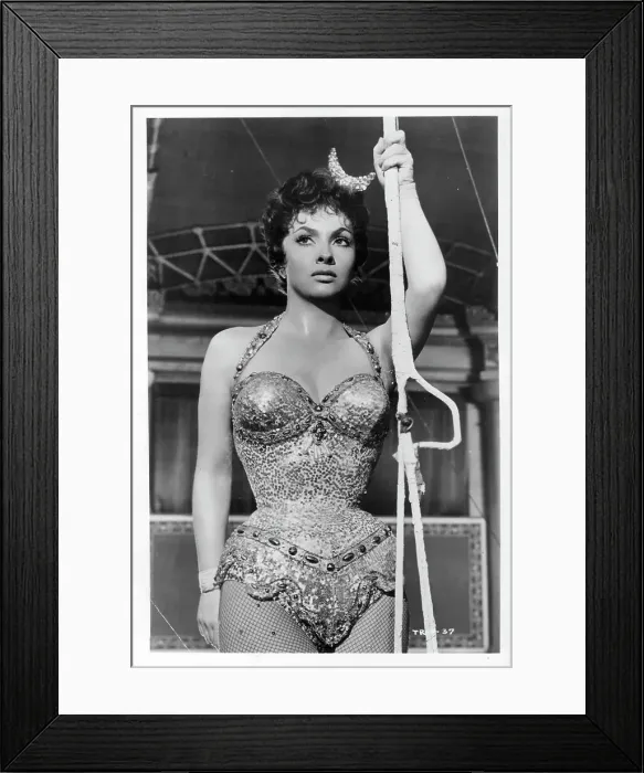 Framed Print : Gina Lollobrigida In Trapeze Framed Print : Gina Lollobrigida In Trapeze