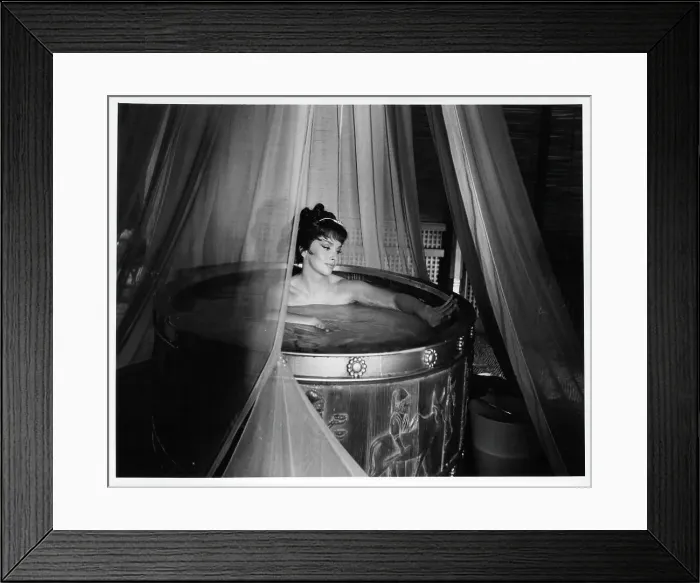 Framed Print : Gina Lollobrigida In Solomon And Sheba Framed Print : Gina Lollobrigida In Solomon And Sheba