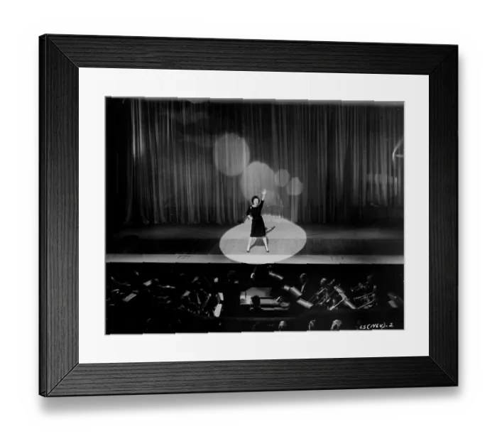 Framed Print : Judy Garland Framed Print : Judy Garland