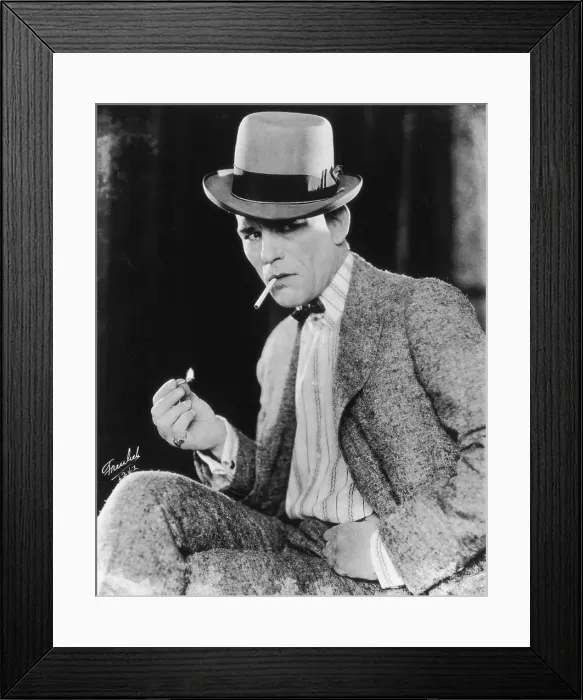 Framed Print : Sinister Lon