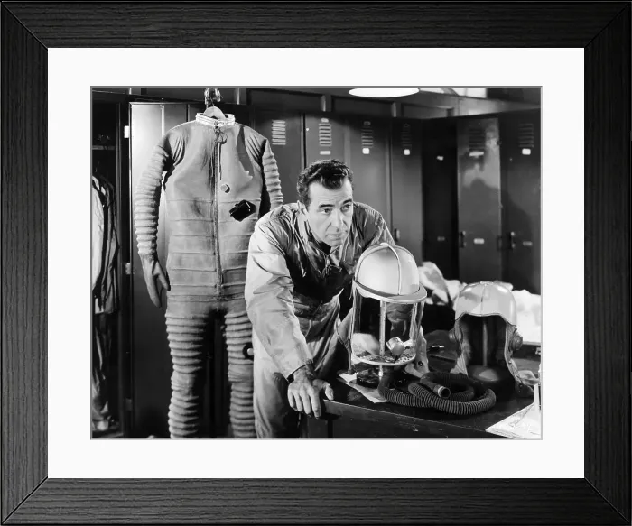 Framed Print : Chain Lightning Framed Print : Chain Lightning