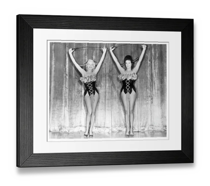 Framed Print : Marilyn Monroe And Jane Russell In Gentlemen Prefer Blondes Framed Print : Marilyn Monroe And Jane Russell In Gentlemen Prefer Blondes
