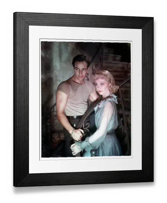 Framed Print : Marlon Brando And Vivien Leigh In A Streetcar Named Desire Framed Print : Marlon Brando And Vivien Leigh In A Streetcar Named Desire
