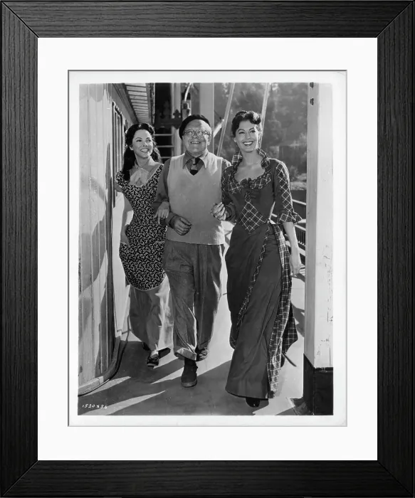 Framed Print : Kathryn Grayson And Ava Gardner In Show Boat Framed Print : Kathryn Grayson And Ava Gardner In Show Boat
