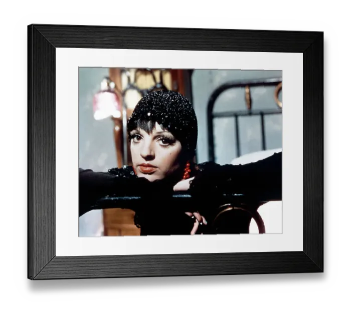 Framed Print : Liza Minnelli In Cabaret Framed Print : Liza Minnelli In Cabaret