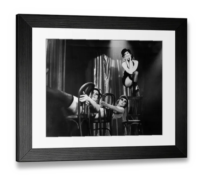 Framed Print : Liza Minnelli In Cabaret Framed Print : Liza Minnelli In Cabaret