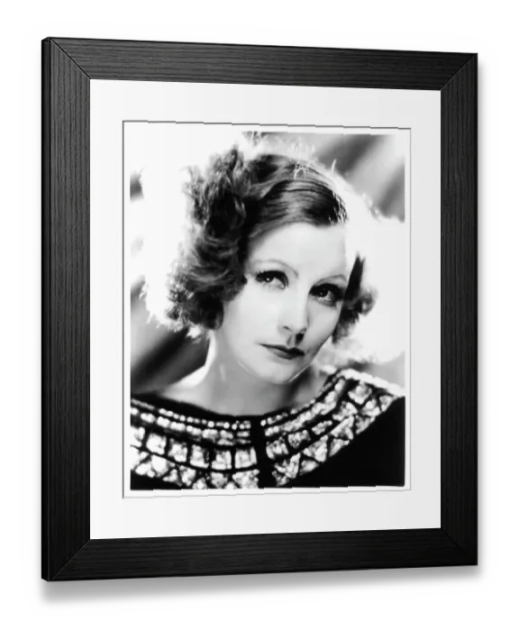 Framed Print : Greta Garbo Framed Print : Greta Garbo