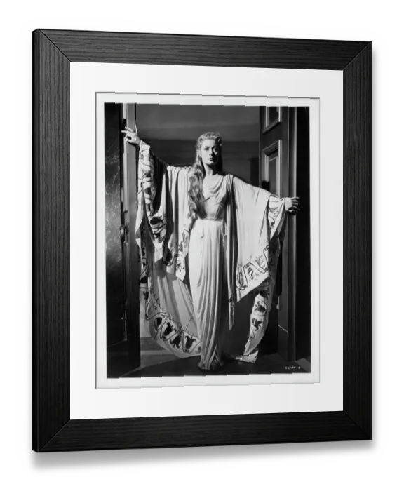 Framed Print : Greer Garson In Julius Caesar