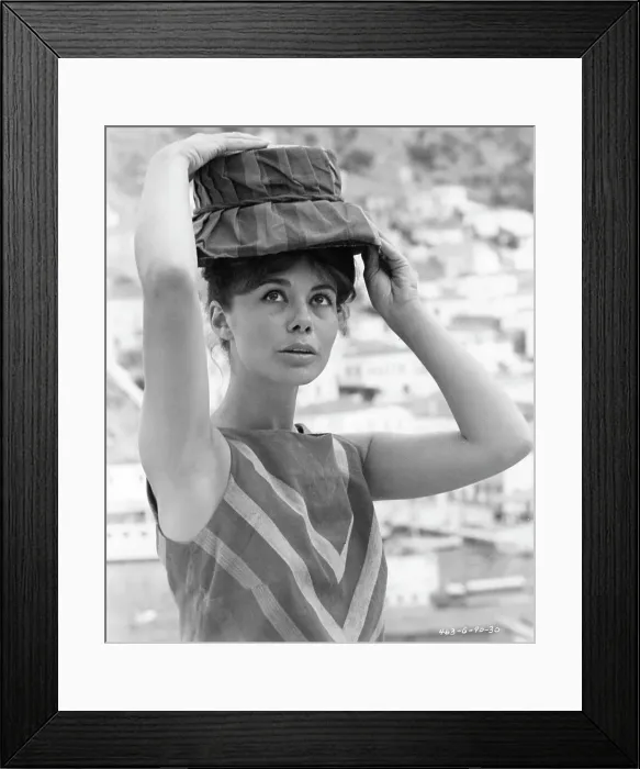 Framed Print : Giorgia Moll In Island Of Love Framed Print : Giorgia Moll In Island Of Love
