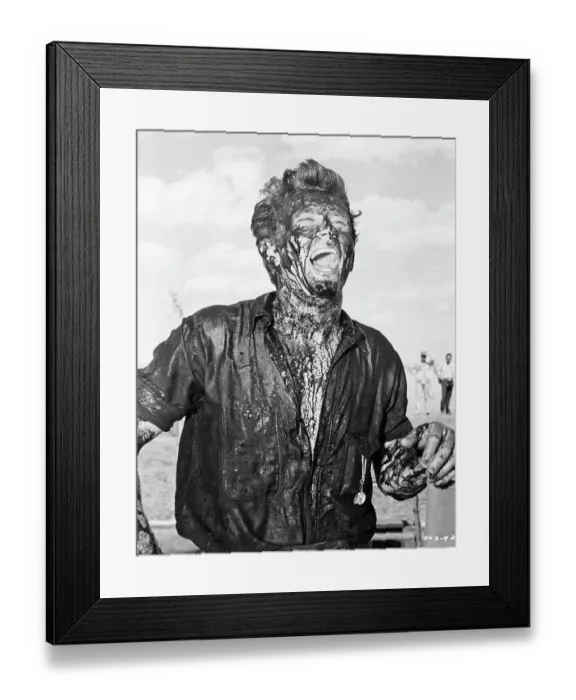Framed Print : James Dean In Giant Framed Print : James Dean In Giant