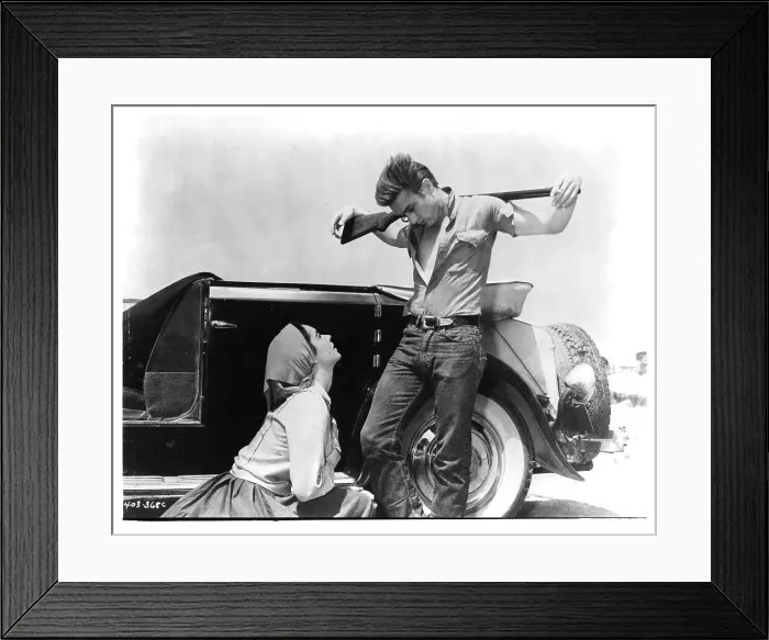 Framed Print : Elizabeth Taylor And James Dean In Giant Framed Print : Elizabeth Taylor And James Dean In Giant