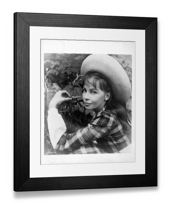 Framed Print : Leslie Caron In Gigi Framed Print : Leslie Caron In Gigi