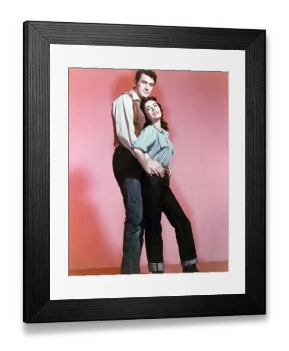 Framed Print : Rock Hudson And Elizabeth Taylor In Giant Framed Print : Rock Hudson And Elizabeth Taylor In Giant