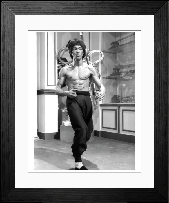 Framed Print : Bruce Lee In Enter The Dragon Framed Print : Bruce Lee In Enter The Dragon