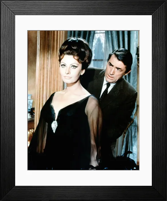 Framed Print : Sophia Loren And Gregory Peck In Arabesque Framed Print : Sophia Loren And Gregory Peck In Arabesque