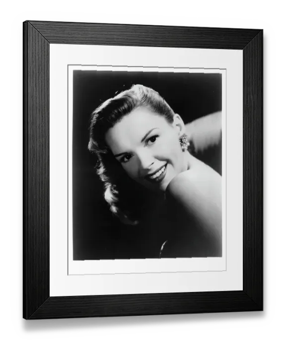 Framed Print : Judy Garland Framed Print : Judy Garland