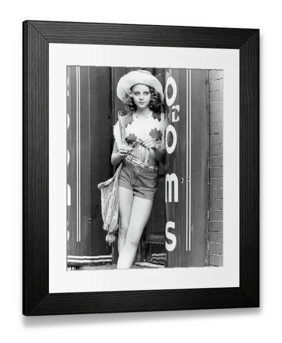 Framed Print : Jodie Foster In Taxi Driver Framed Print : Jodie Foster In Taxi Driver