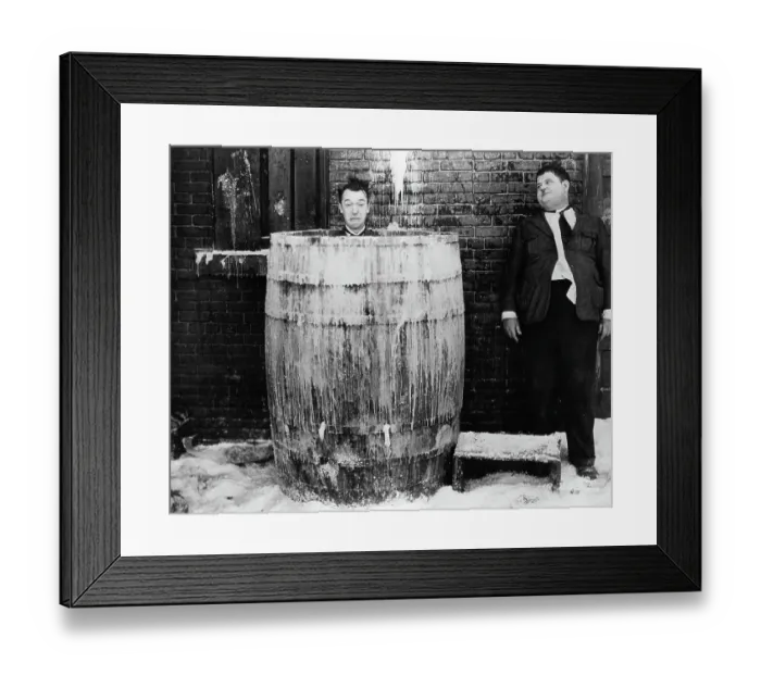 Framed Print : Stan Laurel and Oliver Hardy In Below Zero Framed Print : Stan Laurel and Oliver Hardy In Below Zero