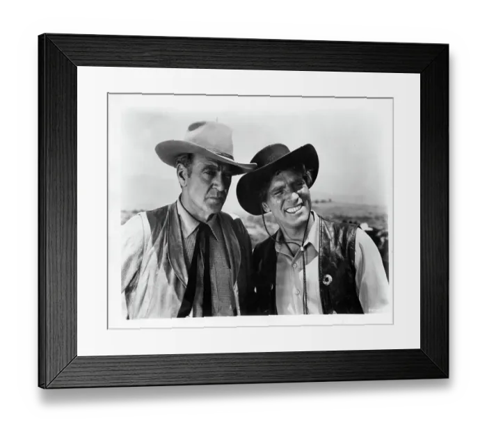Framed Print : Gary Cooper and Burt Lancaster In Vera Cruz