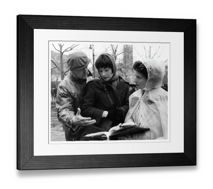 Framed Print : Robert Wise And Shirley MacLaine In Two For The Seesaw Framed Print : Robert Wise And Shirley MacLaine In Two For The Seesaw